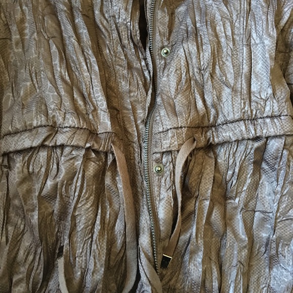 From Europe Zara - brown textured jacket - Picture 3 of 6